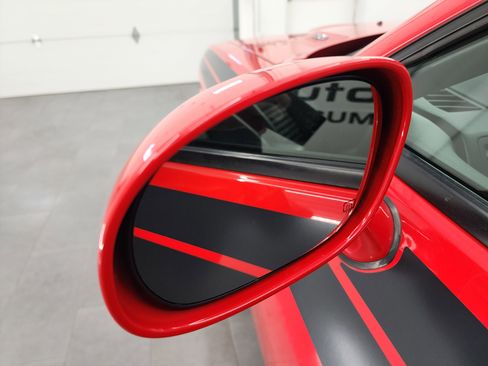 Used 2010 Dodge Challenger R/T RWD image 32