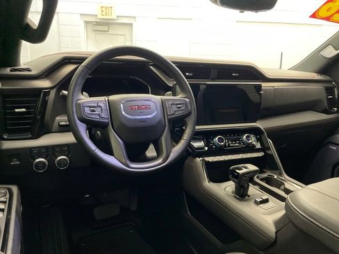 Used 2026 GMC Sierra 1500 AT4 w/ AT4 Premium Package AWD/4WD image 14