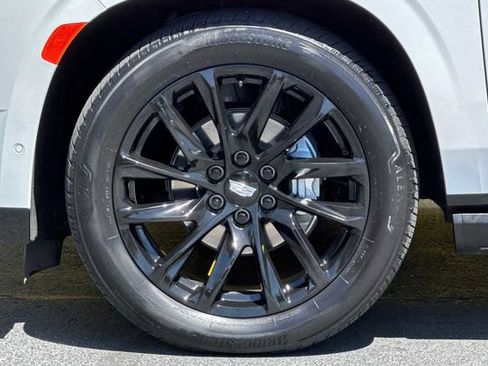 Certified 2023 Cadillac Escalade ESV Sport Platinum w/ LPO, ONYX Package AWD/4WD image 28