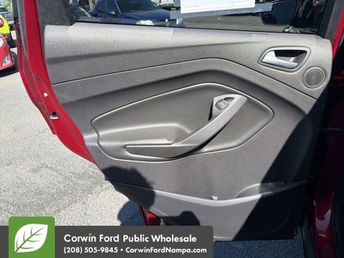 Used 2014 Ford Escape Titanium AWD/4WD image 28