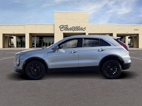 Certified 2025 Cadillac XT4 Premium Luxury image 8