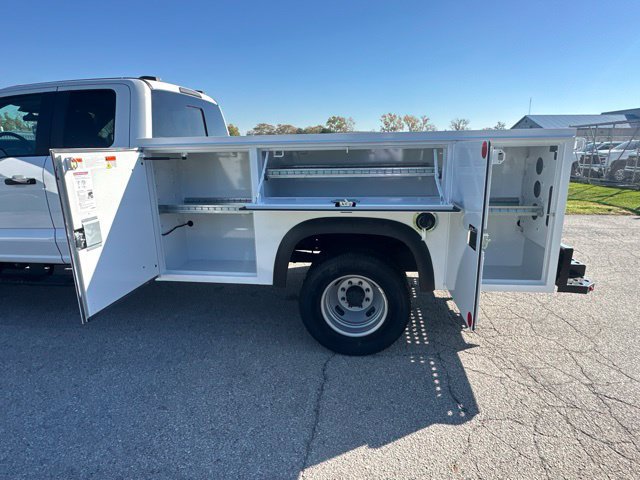 New 2026 Ford F350 XL w/ XL Chrome Package AWD/4WD image 5