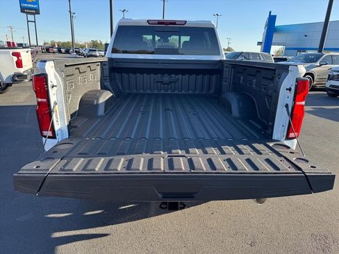 New 2026 Chevrolet Silverado 2500 LT w/ Trail Boss Package AWD/4WD image 7