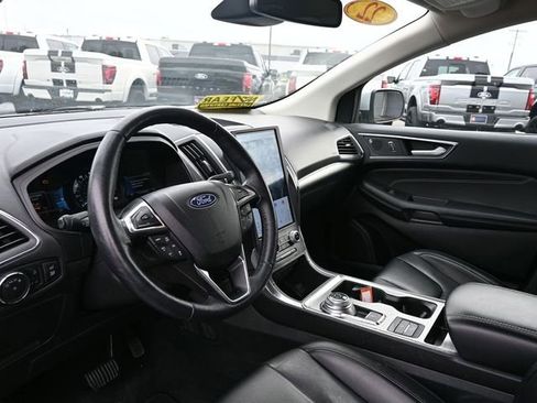 Used 2022 Ford Edge Titanium w/ Equipment Group 301A image 21