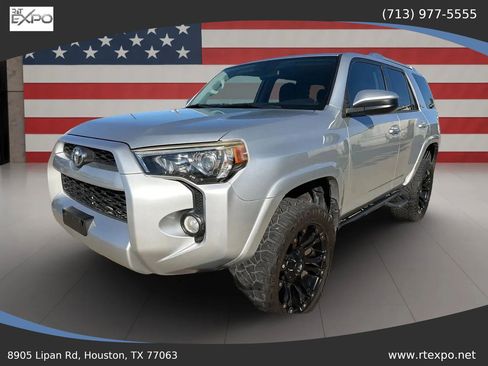Used 2016 Toyota 4Runner Limited image 13