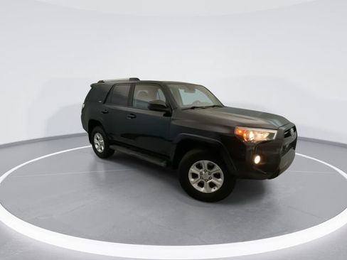 Used 2020 Toyota 4Runner SR5 AWD/4WD image 6