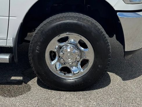 Used 2013 RAM 2500 Tradesman w/ Chrome Appearance Group AWD/4WD image 7