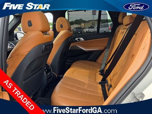 Used 2019 BMW X5 xDrive40i w/ Premium Package 2 AWD/4WD image 12