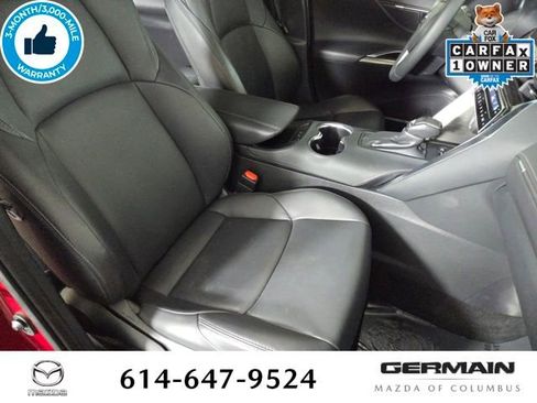 Used 2023 Toyota Venza XLE AWD/4WD image 29