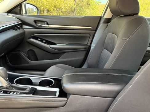 Used 2023 Nissan Altima 2.5 SV image 21