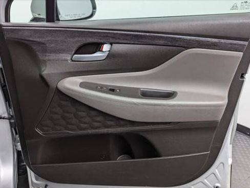 Used 2019 Hyundai Santa Fe SEL image 23