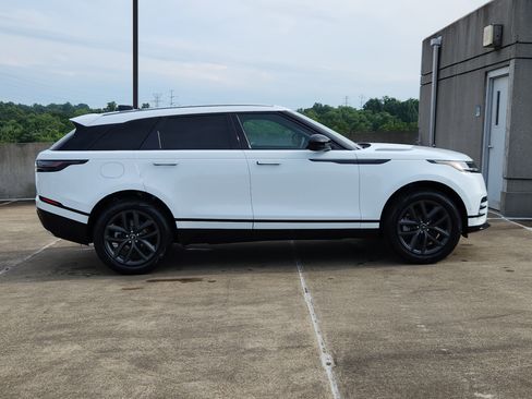Certified 2026 Land Rover Range Rover Velar Dynamic SE image 11