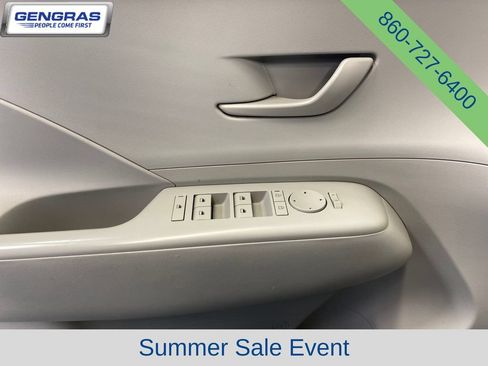 Used 2025 Hyundai Kona SEL AWD/4WD image 13