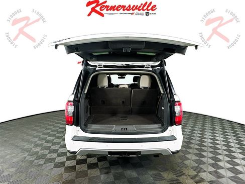 Used 2021 Ford Expedition Limited image 30