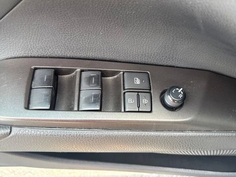 Used 2024 Toyota Camry LE FWD image 8