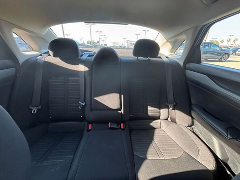 Used 2025 Kia K5 LXS FWD image 38