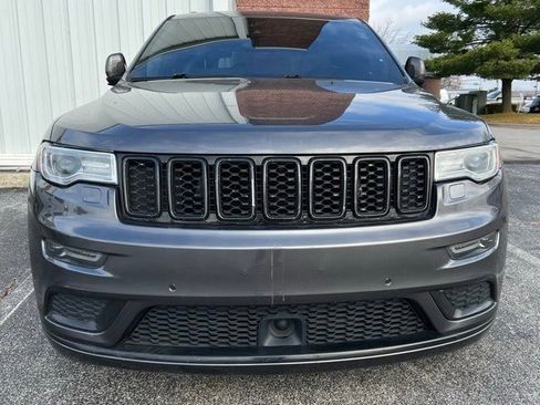 Certified 2018 Jeep Grand Cherokee Summit image 2