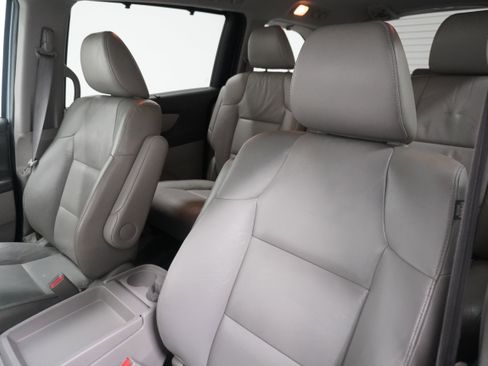 Used 2011 Honda Odyssey EX-L image 10