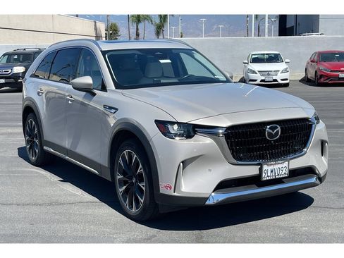 Certified 2024 MAZDA CX-90 Plug-In Hybrid w/ Premium Plus AWD/4WD image 9
