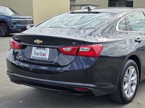 Used 2023 Chevrolet Malibu LT image 11