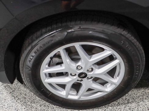 Used 2023 Ford Edge SEL AWD/4WD image 11