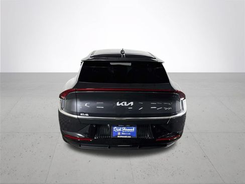 Certified 2024 Kia EV6 Wind w/ Wind Technology Package AWD/4WD image 8