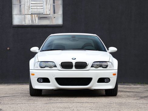 Used 2005 BMW M3 Coupe RWD image 2