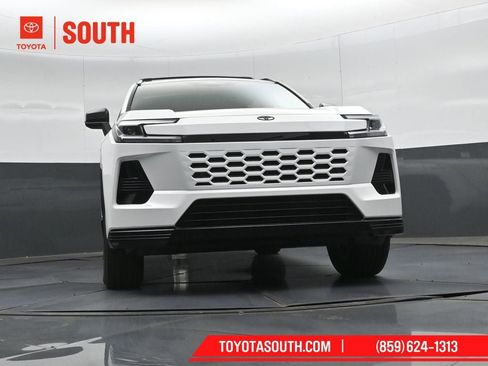 New 2026 Toyota RAV4 SE w/ Convenience Package AWD/4WD image 40