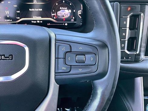 Used 2023 GMC Yukon XL Denali AWD/4WD image 21