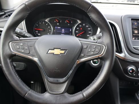 Used 2019 Chevrolet Equinox LT FWD image 5