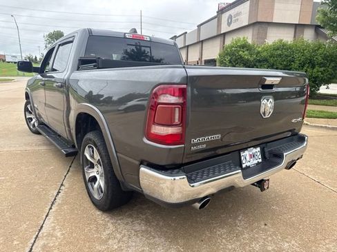 Used 2019 RAM 1500 Laramie AWD/4WD image 6