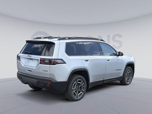 New 2026 Jeep Cherokee Laredo AWD/4WD image 7