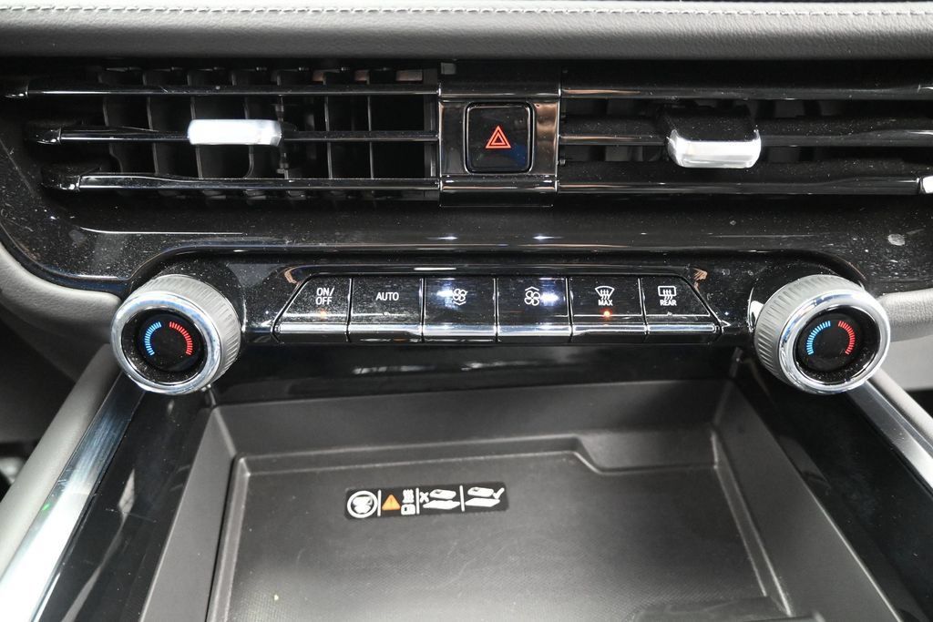 Certified 2025 Chevrolet Tahoe Z71 AWD/4WD image 24