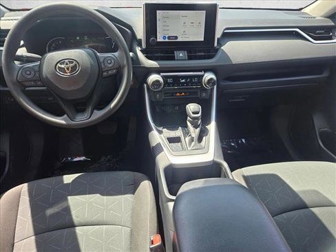 Used 2024 Toyota RAV4 XLE w/ Convenience Package FWD image 16