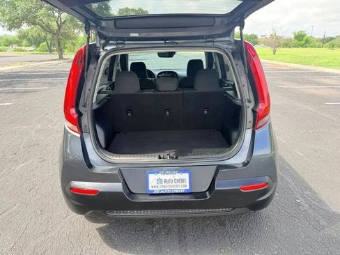 Used 2020 Kia Soul EX FWD image 7