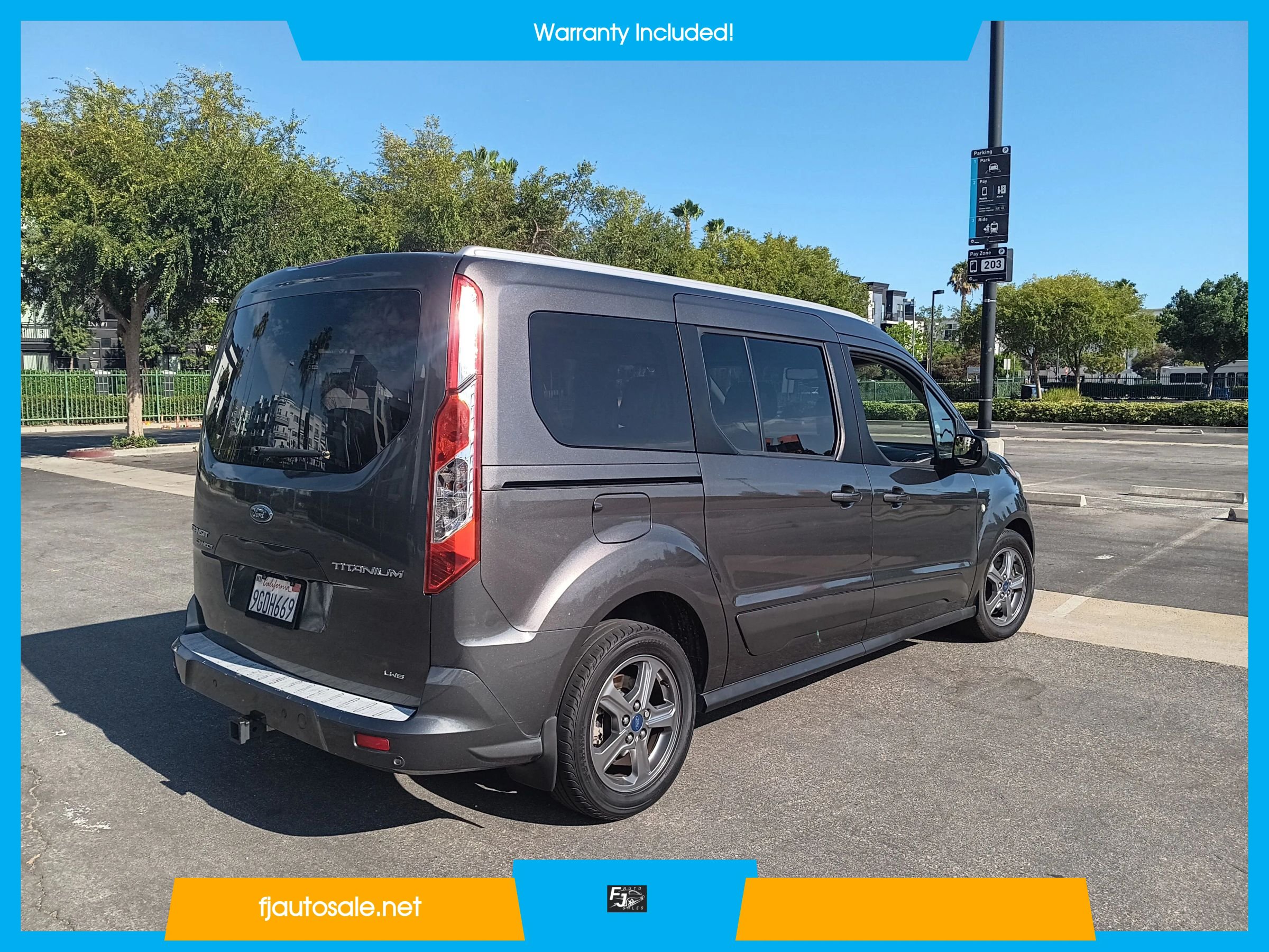 Used 2019 Ford Transit Connect Titanium w/ Titanium Premium Package FWD image 8