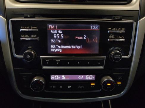 Used 2017 Nissan Altima 2.5 SL image 25