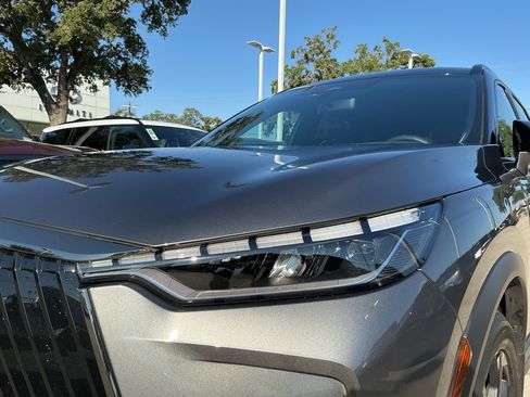 Certified 2026 INFINITI QX60 Autograph w/ Dark Cargo Package image 8