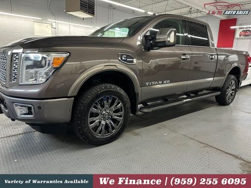 Used 2016 Nissan Titan Platinum Reserve AWD/4WD image 10