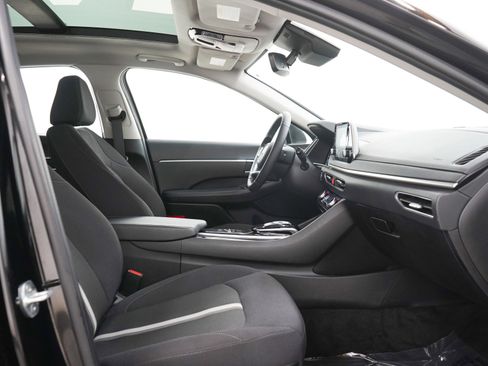 Used 2022 Hyundai Sonata SEL w/ Convenience Package FWD image 11