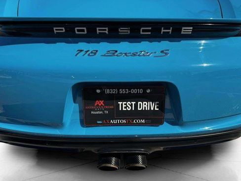 Used 2018 Porsche 718 Boxster S RWD image 16