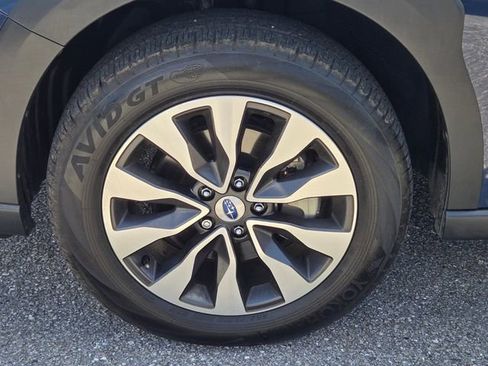 Certified 2025 Subaru Outback Limited AWD/4WD image 11