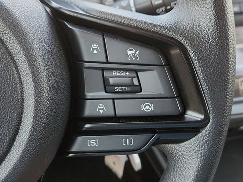 Used 2025 Subaru Crosstrek 2.0i AWD/4WD image 18
