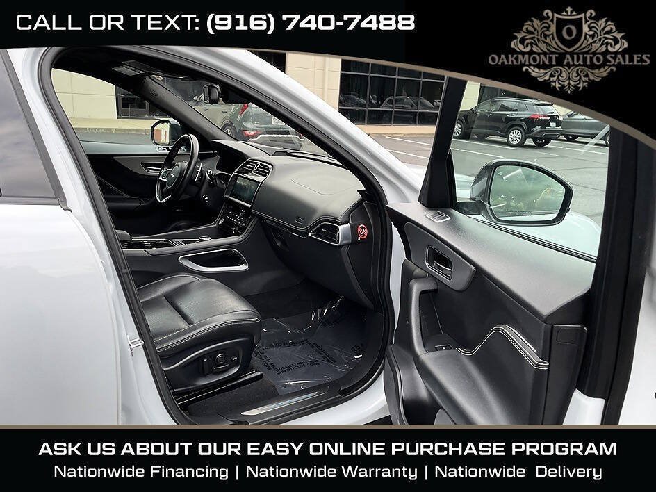 Used 2017 Jaguar F-PACE S AWD/4WD image 11