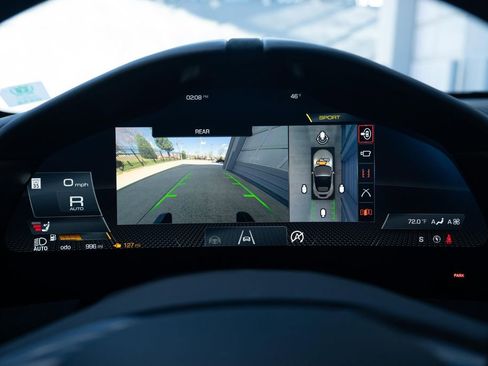 Used 2024 Ferrari Roma Spider image 40