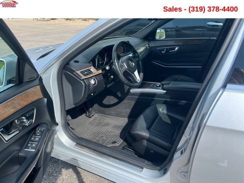 Used 2016 Mercedes-Benz E 350 4MATIC Sedan image 12