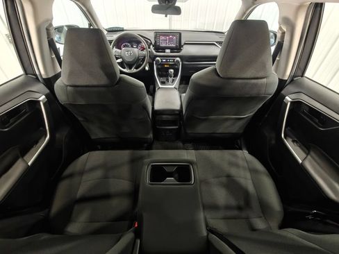 Used 2019 Toyota RAV4 LE w/ All Weather Liner Package AWD/4WD image 24