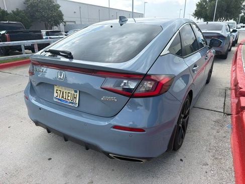 Used 2022 Honda Civic Sport Touring image 3