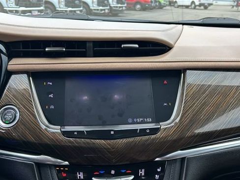 Used 2020 Cadillac XT6 Premium Luxury w/ Platinum Package image 20