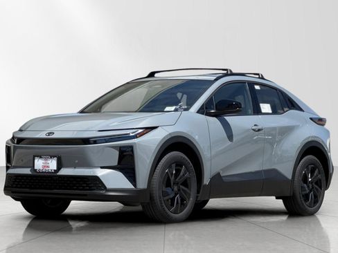 New 2026 Toyota C-HR AWD/4WD image 7